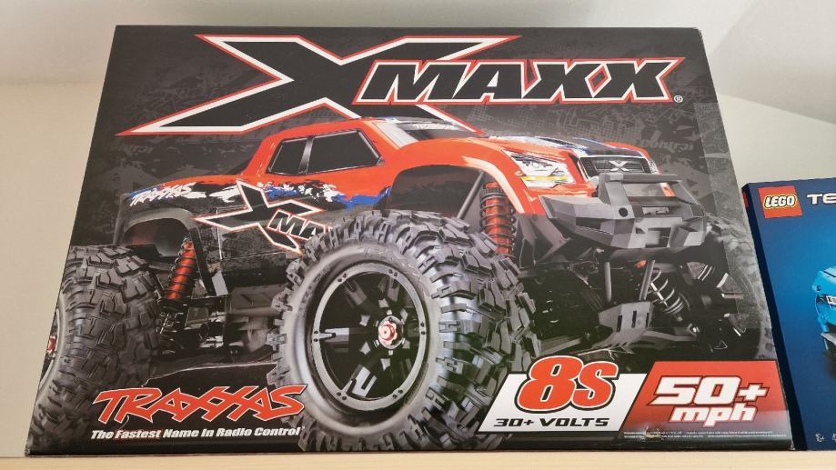 Traxxas XMAXX 8S