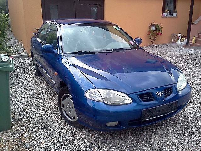 Hyundai lantra 2000