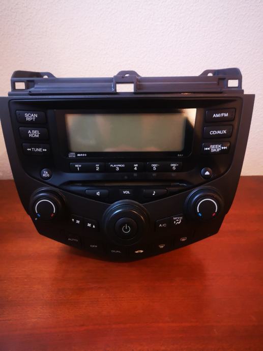 Honda Accord radio