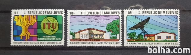 telekomunikacije - Maldivi 1977 - Mi 698/700 - serija, čiste (Rafl01)