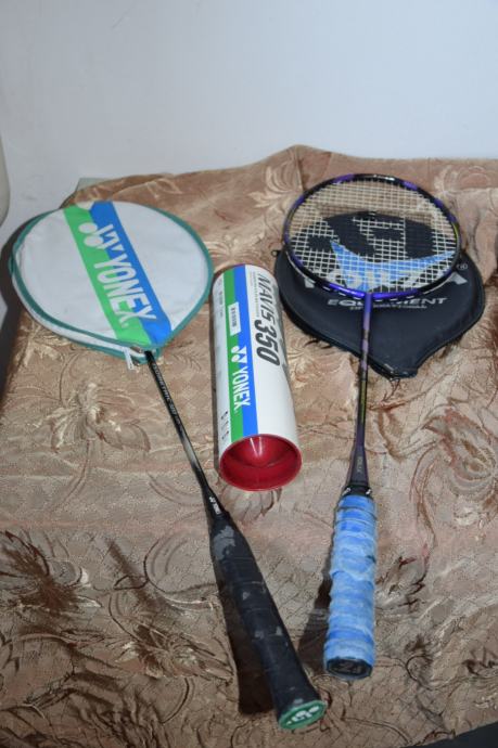 Loparja za badminton