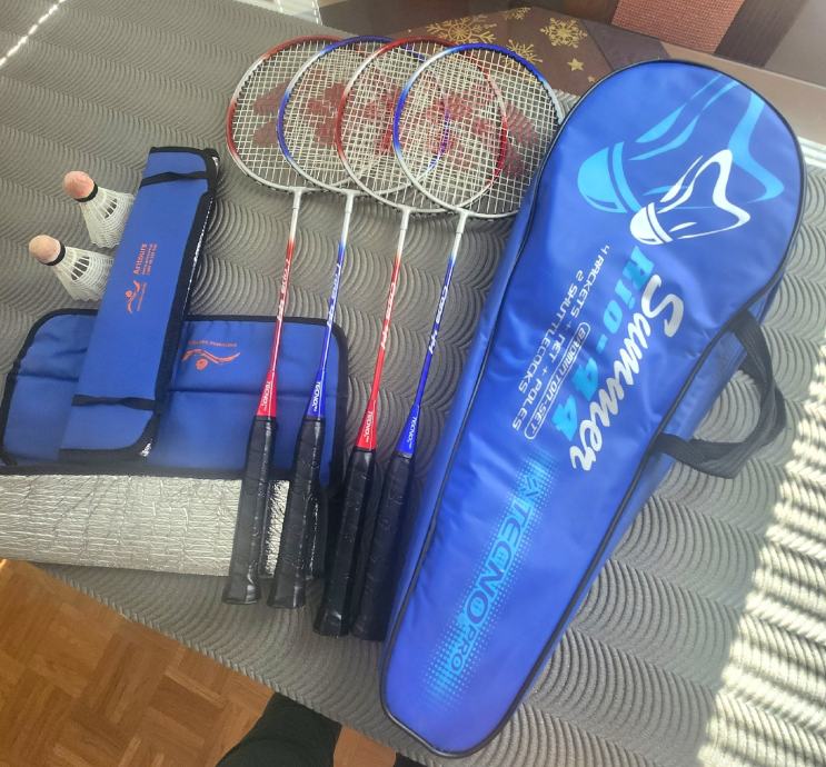 Set Da Badminton 4 Pezzi Completo Per Principianti E Famiglie - Racchette, Volani E Rete Portatile Per Gioco All'Aperto