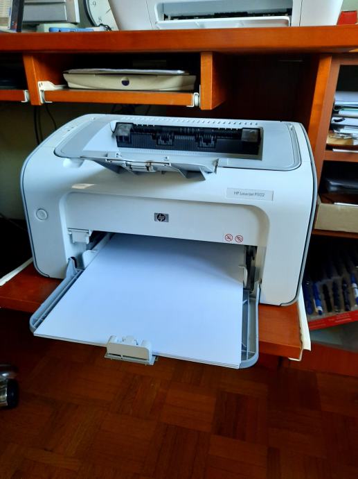 Laserski Tiskalnik HP LaserJet P1102