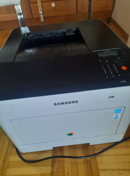 Laserski tiskalnik Samsung CLP-680ND