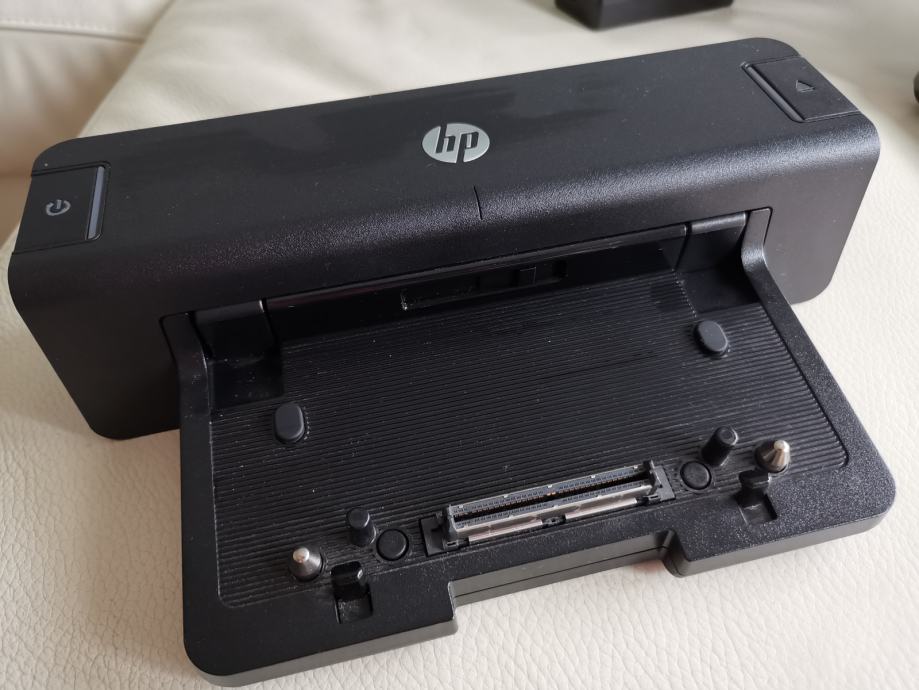 Docking station, priklopna postaja za HP prenosnike