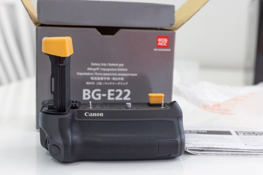 Canon BG E22 baterijsko držalo za Canon EOS R
