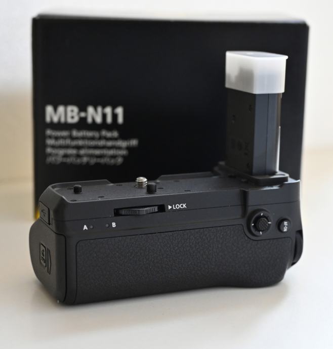 Nikon MB-N11 baterijsko držalo za Nikon Z6II / Z7II