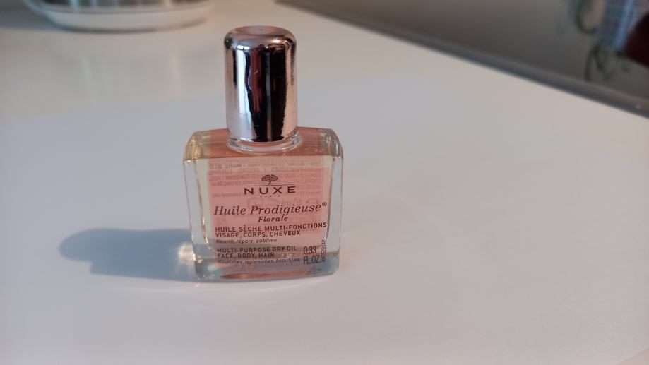 Nuxe olje floral