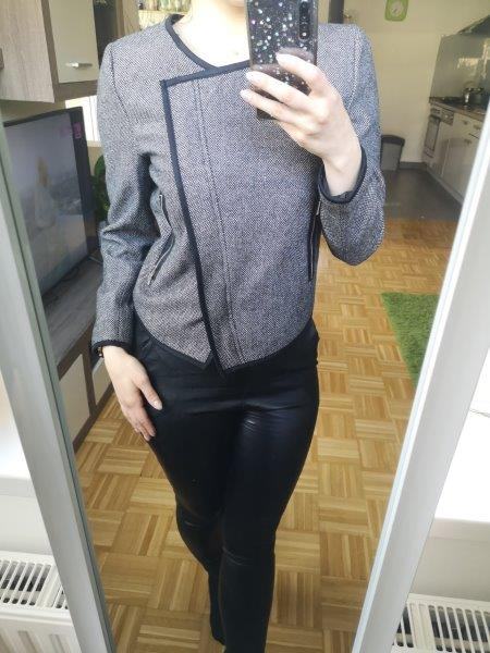 Elegantna jakna / suknjič