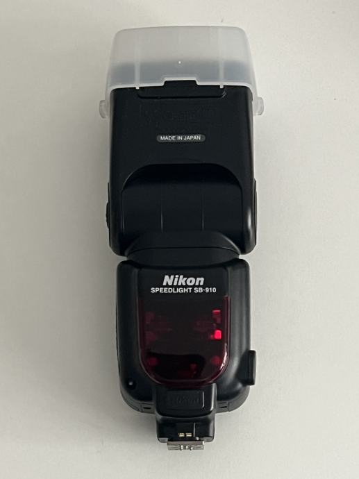 Bliskavica Nikon SB-910
