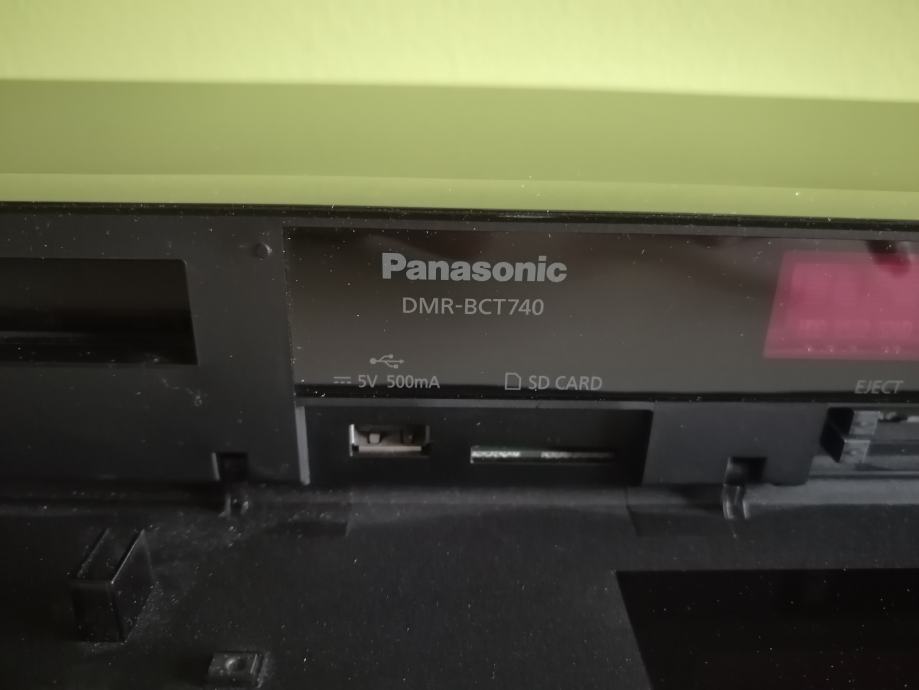 Bluray/DVD/HDD snemalnik Panasonic DMRBCT740, HDMI izhod!