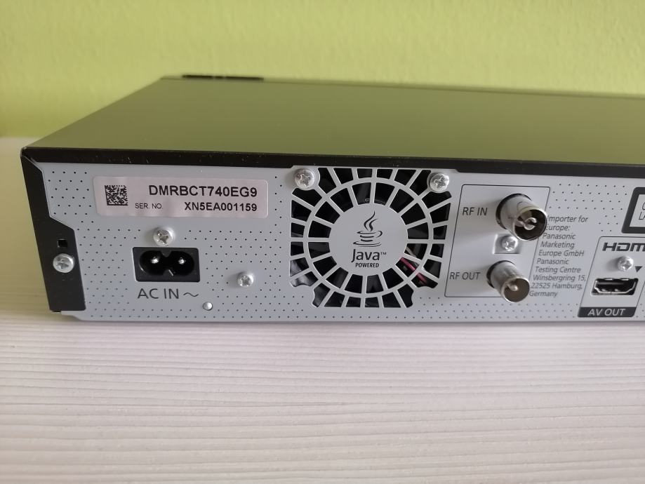 Bluray/DVD/HDD snemalnik Panasonic DMRBCT740, HDMI izhod!