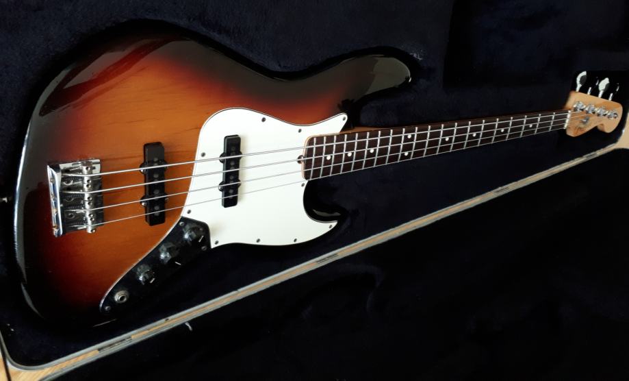 Fender Jazz Bass, made in USA