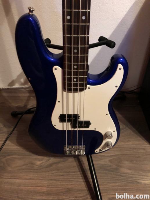 Fender Squier P Bass....