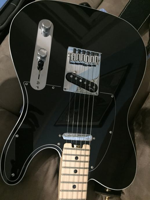 Kitara Fender Telecaster
