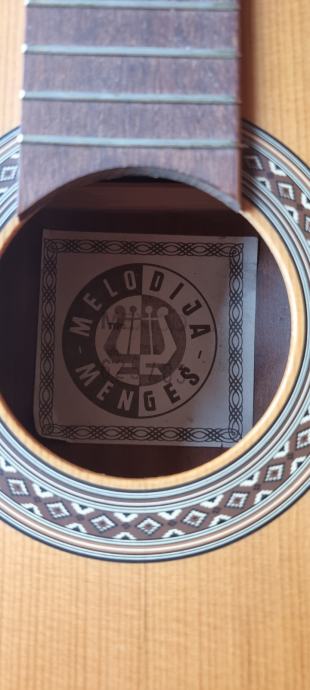 KITARA MELODIJA MENGES kitara-melodija-menges