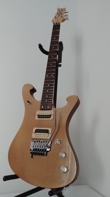 Medvešek Guitars Joy Gold Top (No Fender, Gibson, PRS, Ibanez)