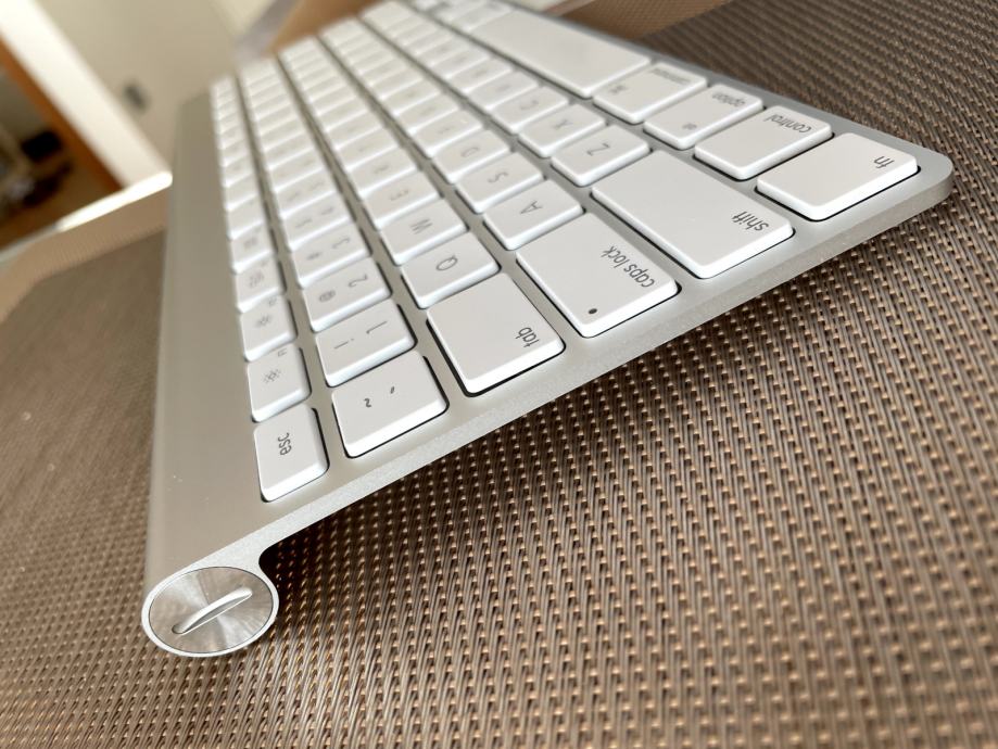 Apple Wireless Keyboard US layout