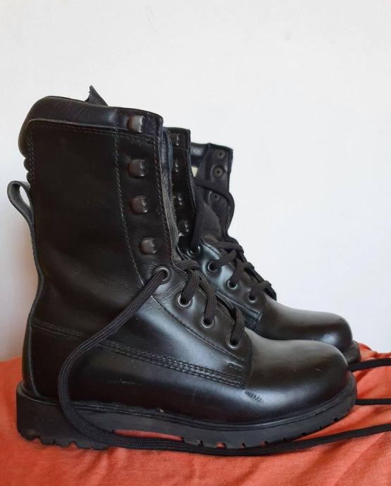 Bulerji - Ženski vojaški čevlji št. 37