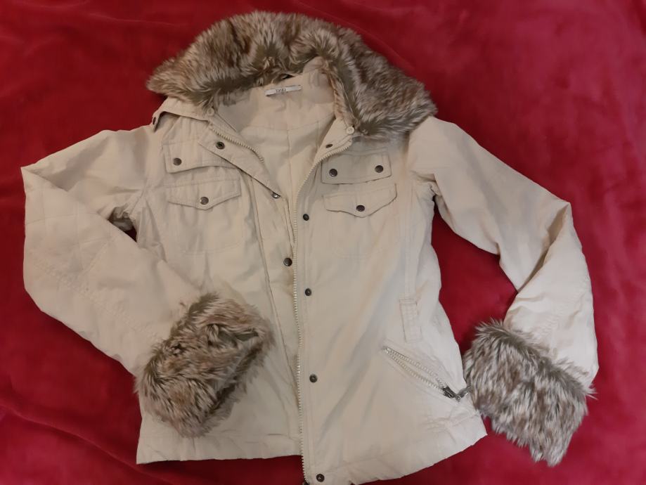 Zimska modna jakna št 36