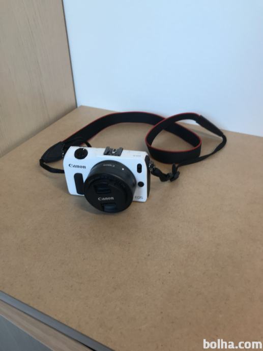 Canon EOS M - brez zrcalni digitalni fotoaparat