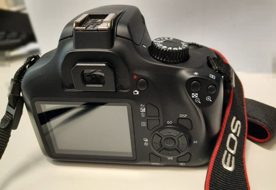 CANON EOS 4000D EF-S 18-55 III Kit