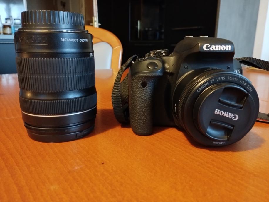Canon EOS 800D