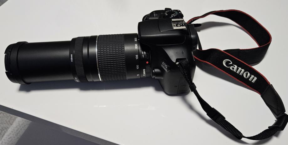 Digitalni Fotoaparat Canon Eos 1300D