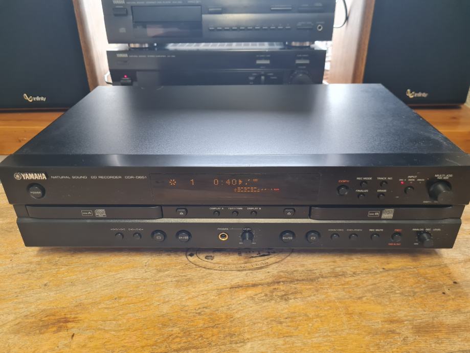 YAMAHA CDRD651, dual cd player/recorder