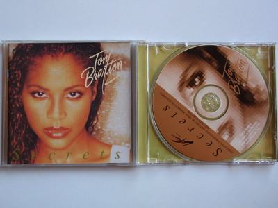 Tony Braxton, Secrets, CD