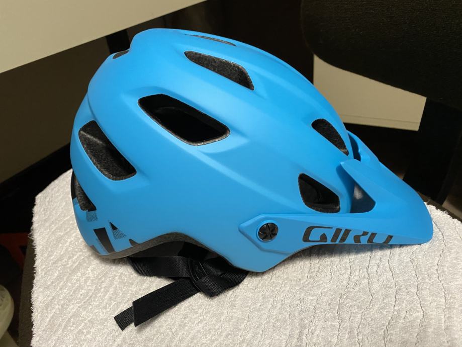 giro chronicle mips orange