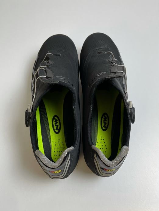 Northwave Flash 2 Carbon cestni kolesarski čevlji
