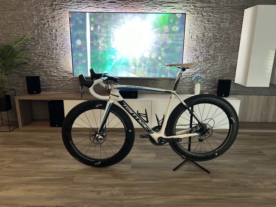 SPECIALIZED EDITION TARMAC DISC, OBROČI ROVAL, POWERMETER ELSA QUARQ