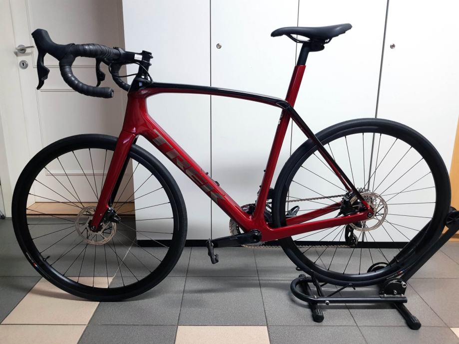 Vélo De Route Trek Emonda SL6 Rival ETap AXS - Cadre Carbone 52 Cm, Freins à Disque - Occasion Bon état