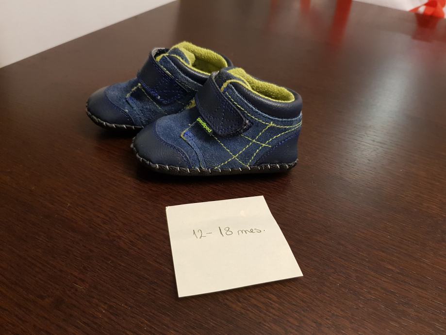 Čevlji Pediped modre barve, velikosti 12-18m (20 eur)