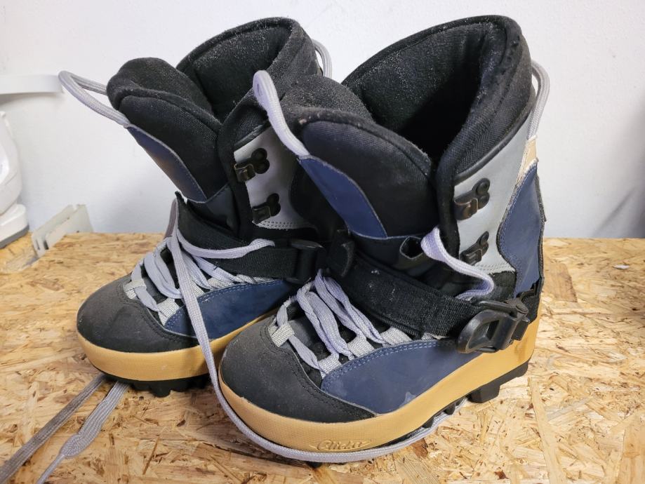 CRASY CREEK čevlji za snowboard st 35