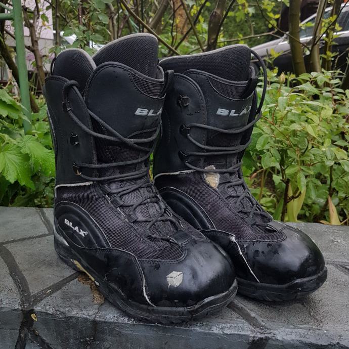 Snowboard boots-i, čevlji za deksanje, velikost 45-46