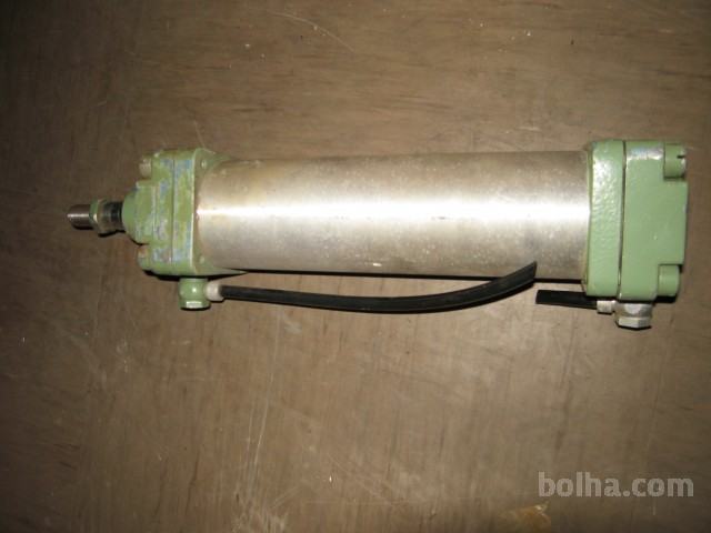 Pnevmatski cilinder d80-250mm