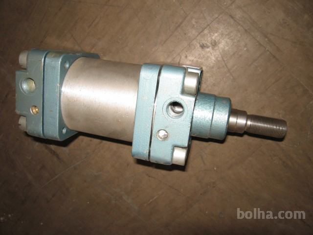 Pnevmatski cilinder d80-70mm