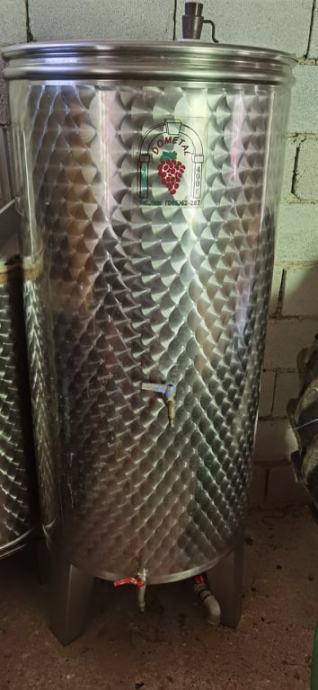 Inox cisterna za vino 400L