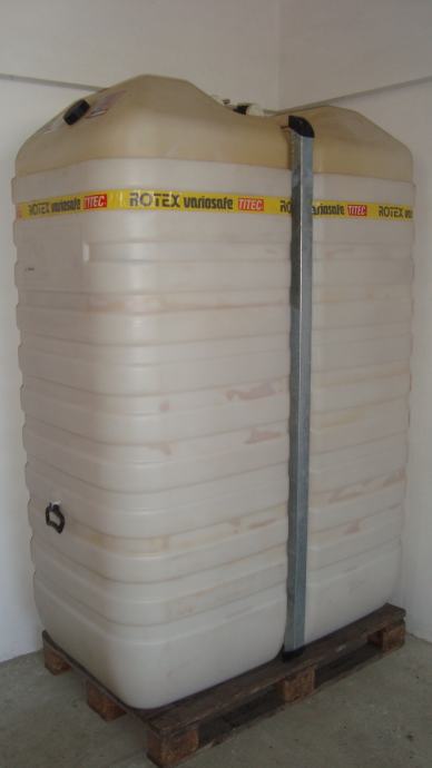 Cisterna Rotex  Variosafe dvoplaščna 1500 l za kurilno olje