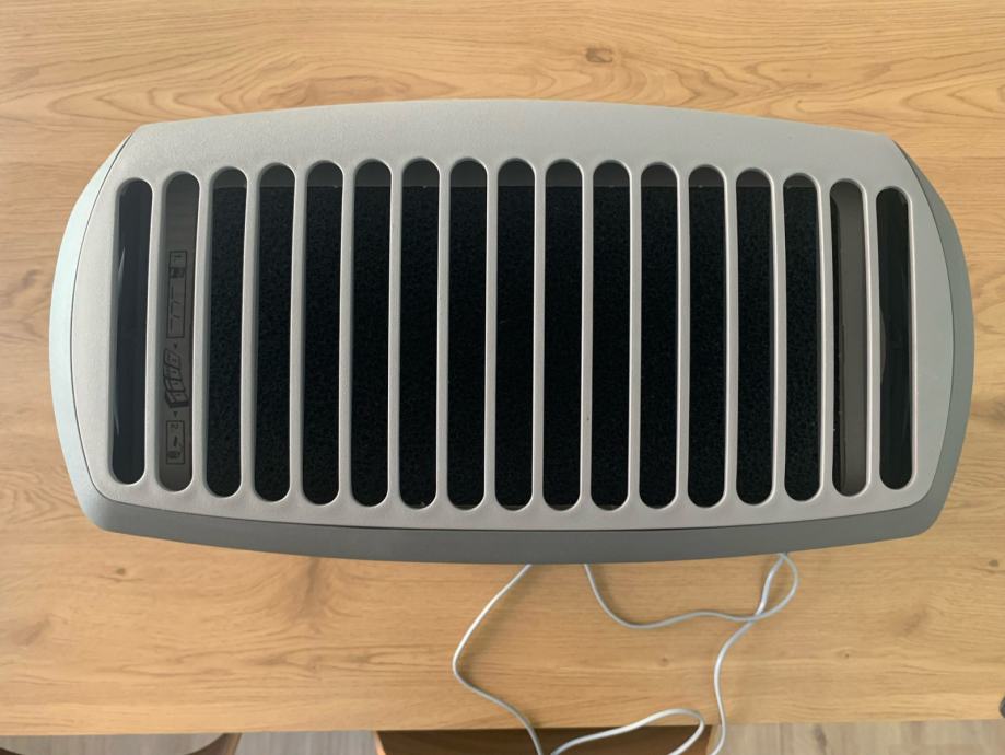 Electrolux OXYGEN Z7040 Čistilec in Ionizator zraka.