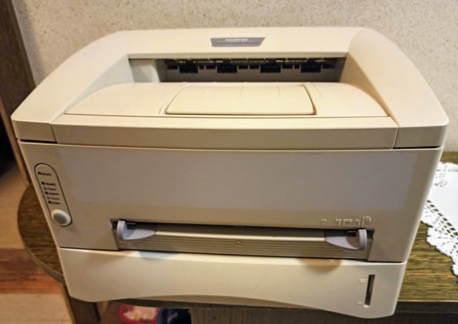 Brother HL-1240 laserski tiskalnik