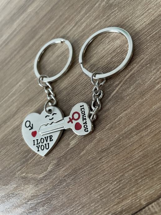 Obesek za ključe "I love you"