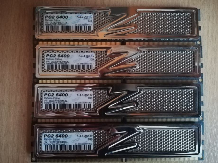 Mémoire RAM Corsair CM2X2048-6400C5 2 Go 800 MHz