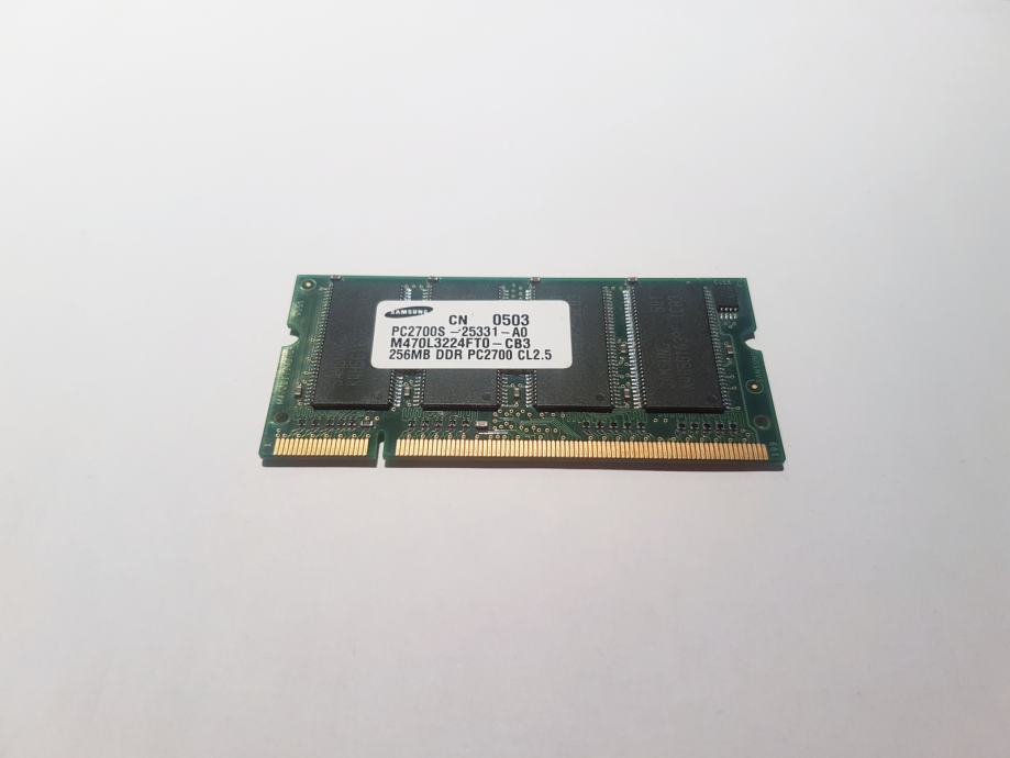 DDR2-333 Samsung M470L3224FT0-CB3 256MB PC2700 CL2.5 SODIMM