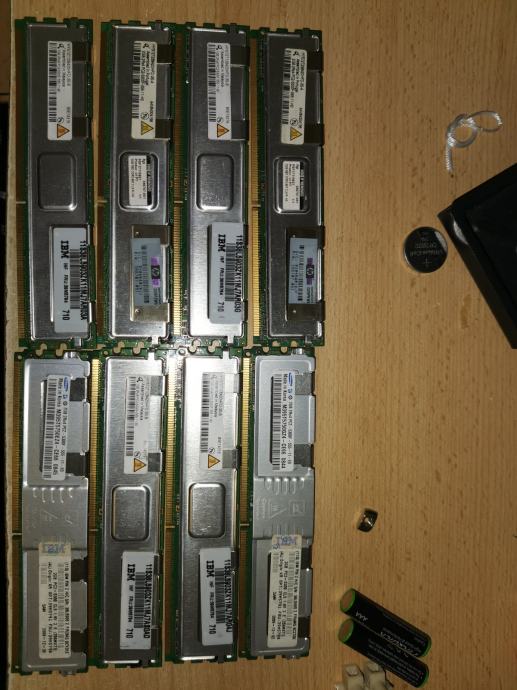 DDR2 EEC strežniški pomnilniki (4x 2GB in 4x 1GB)