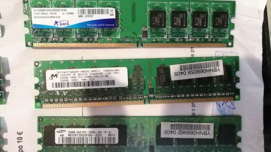 Spomin/RAM  DDR2 256 512Mb,1in 2Gb (vec kosov vseh kapacite), DDR3 1Gb
