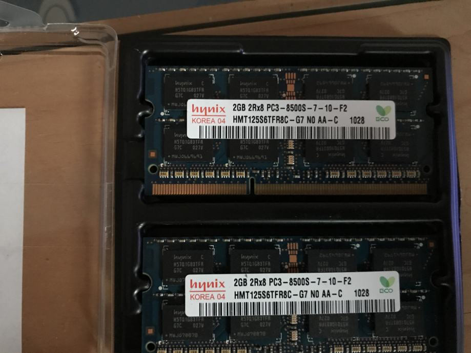 RAM DDR3 2 kosa po 2 GB primeren tudi za Apple prenosnike