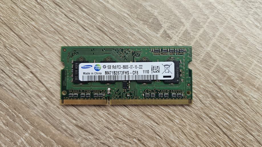 RAM Samsung 1GB DDR3 1Rx8 PC3-8500S
